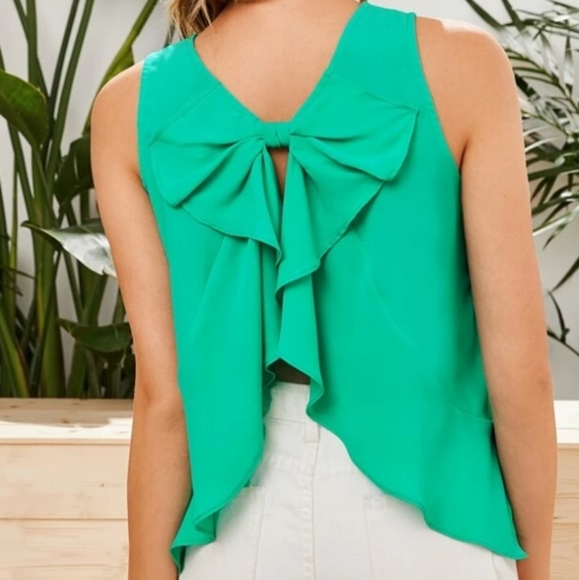 SHEIN Tops - Bow back ruffle tank